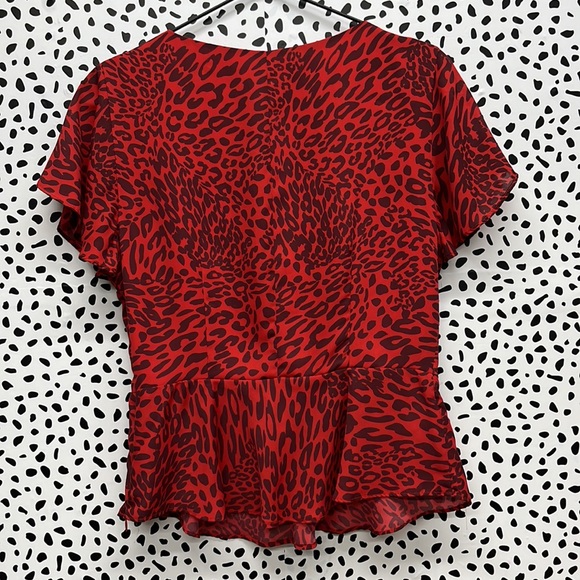 Fame & Partners Laura Top - Picture 8 of 9